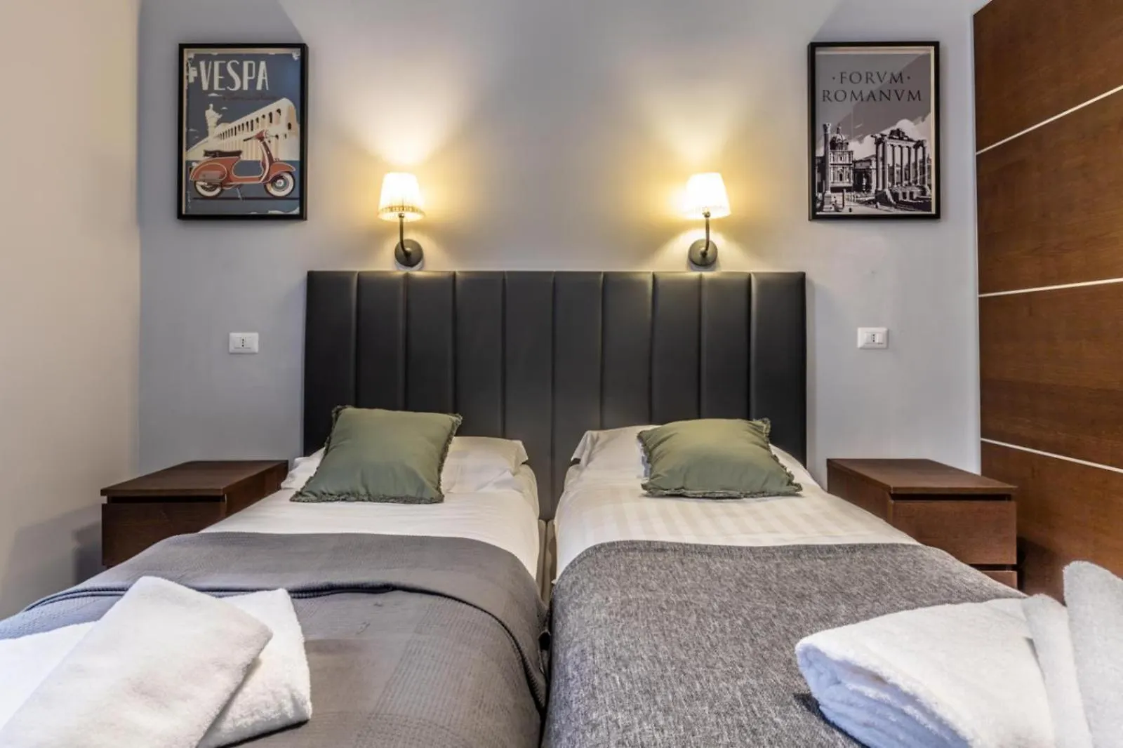 Flatinrome Trastevere Complex Italy